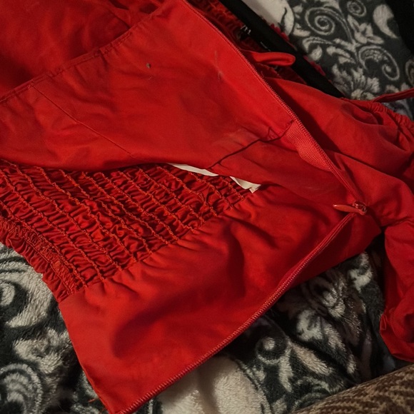 Small Zara milk maid shoulder top - Picture 3 of 8